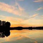 Cisy Resort-idealny Dla Gosci Ze Zwierzetami,ogrodzony Teren Na Wylacznosc,150 M Od Jeziora Lodge Makosieje
