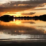 Lodge Cisy Resort-idealny Dla Gosci Ze Zwierzetami,ogrodzony Teren Na Wylacznosc,150 M Od Jeziora Makosieje
