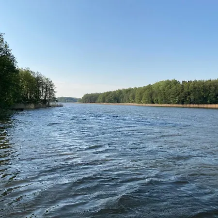 Hytte Cisy Resort-bon Turystyczny,,ogrodzony Teren Na Wylacznosc,150 M Od Jeziora *