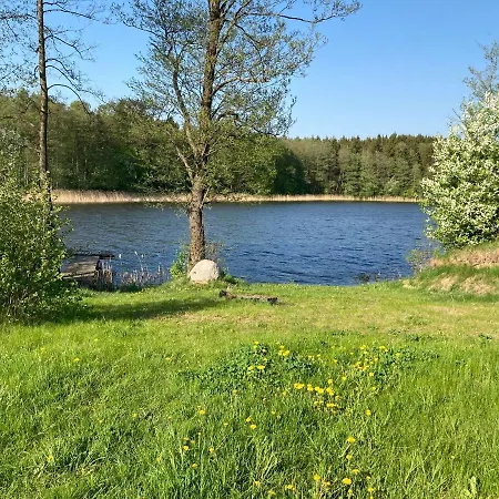 بيت خشبي Cisy Resort-bon Turystyczny,,ogrodzony Teren Na Wylacznosc,150 M Od Jeziora