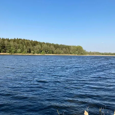 بيت خشبي Cisy Resort-bon Turystyczny,,ogrodzony Teren Na Wylacznosc,150 M Od Jeziora