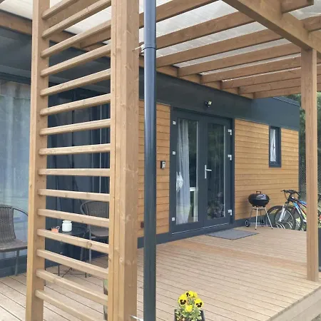 بيت خشبي Cisy Resort-bon Turystyczny,,ogrodzony Teren Na Wylacznosc,150 M Od Jeziora Makosieje