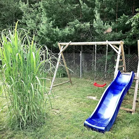 Domek letniskowy Cisy Resort-bon turystyczny,,ogrodzony teren na wyłączność,150 m od jeziora