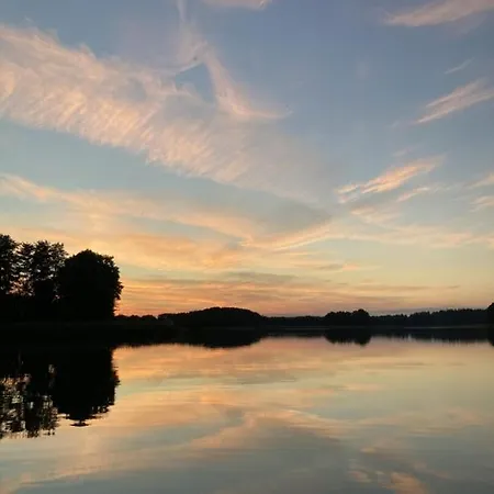 Cisy Resort-bon turystyczny,,ogrodzony teren na wyłączność,150 m od jeziora *