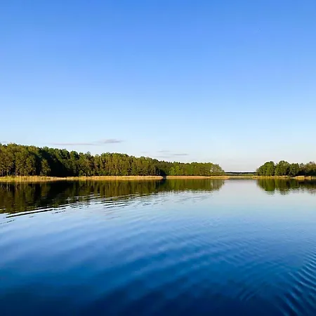 Alojamento de Turismo Selvagem Cisy Resort-idealny Dla Gosci Ze Zwierzetami,ogrodzony Teren Na Wylacznosc,150 M Od Jeziora Makosieje