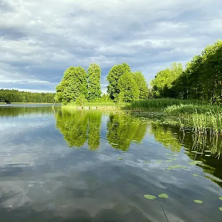 Cisy Resort-idealny Dla Gosci Ze Zwierzetami,ogrodzony Teren Na Wylacznosc,150 M Od Jeziora Makosieje